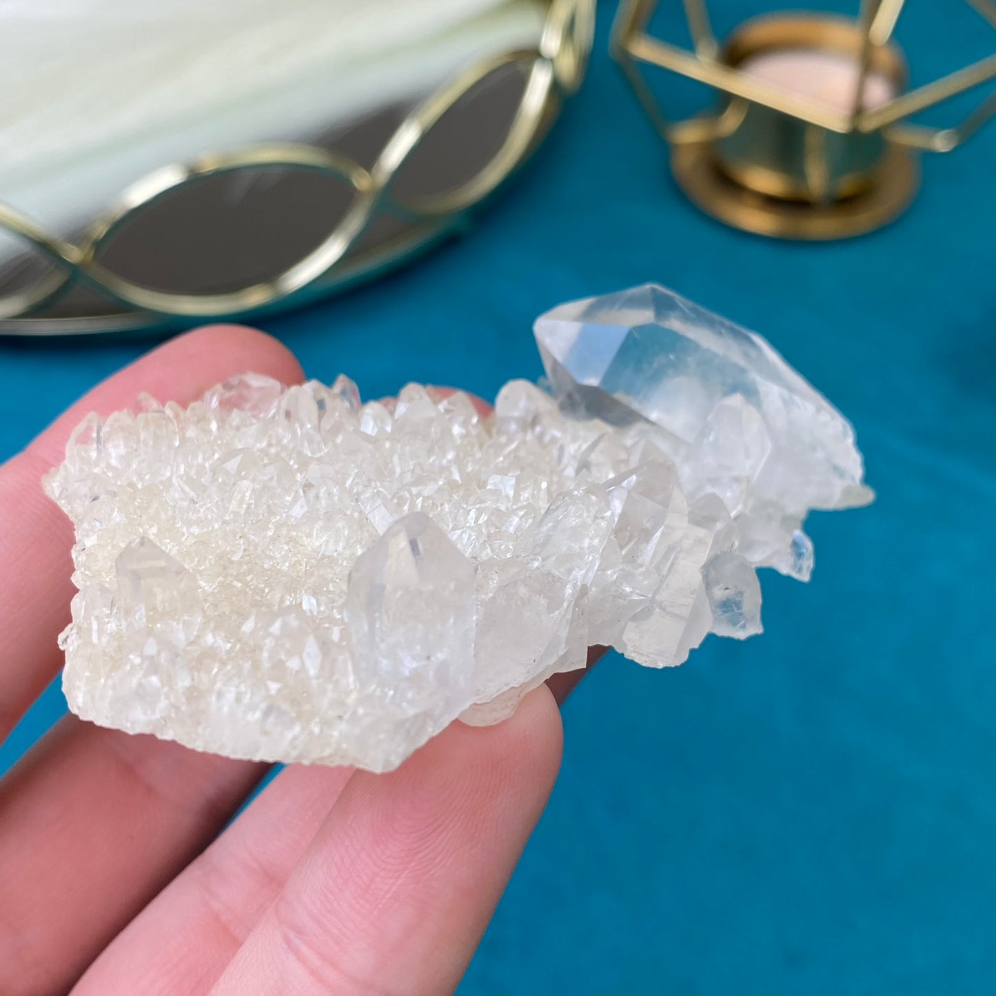 Natural raw Clear Quartz druse 55g.