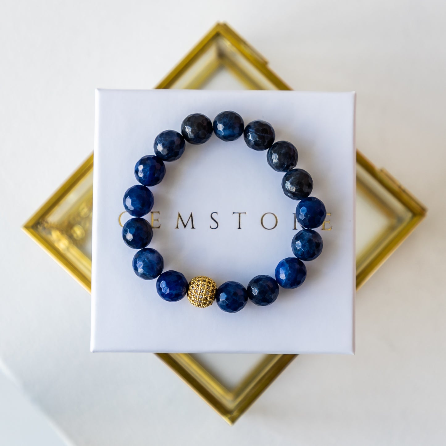 Sodalite bracelet (Sodalite, polished shape, 10mm.For success, knowledge and luck.)