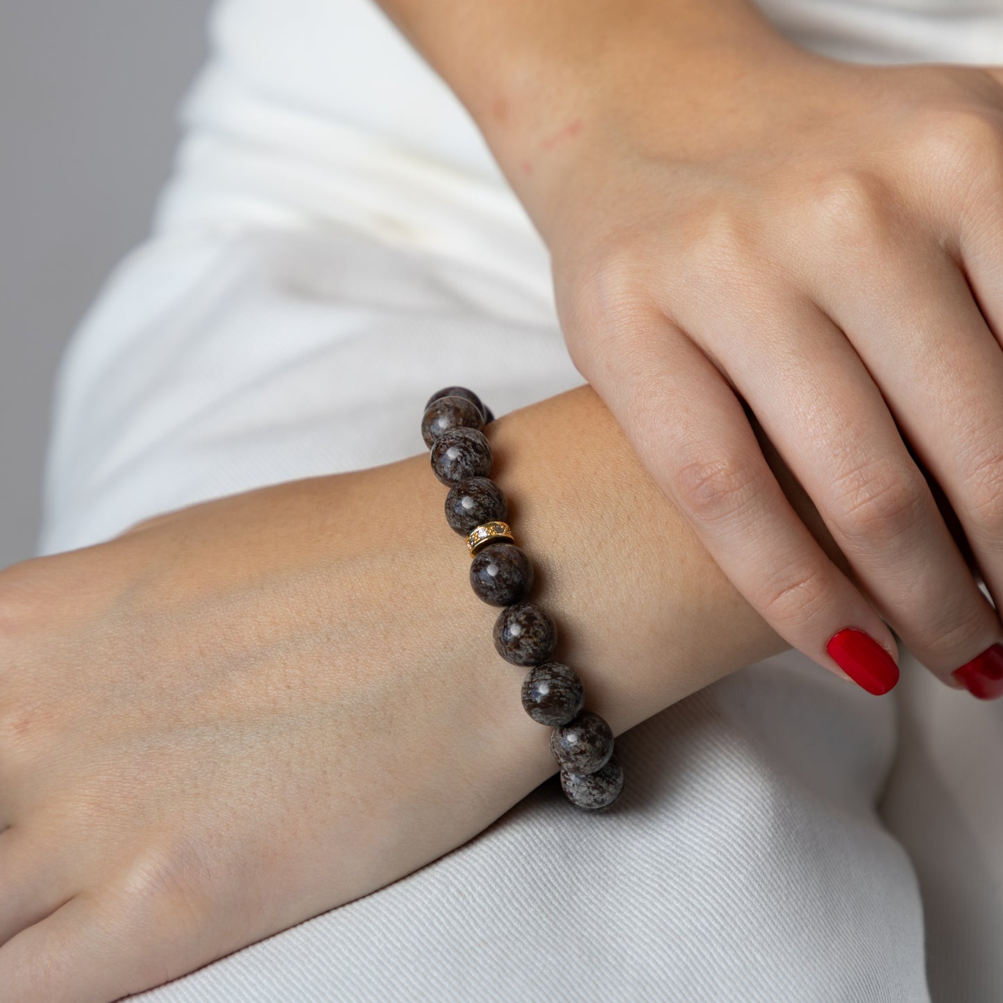 Brown Snowflake Obsidian bracelet (Obsidian, 10mm. For courage, creativity and balance.)