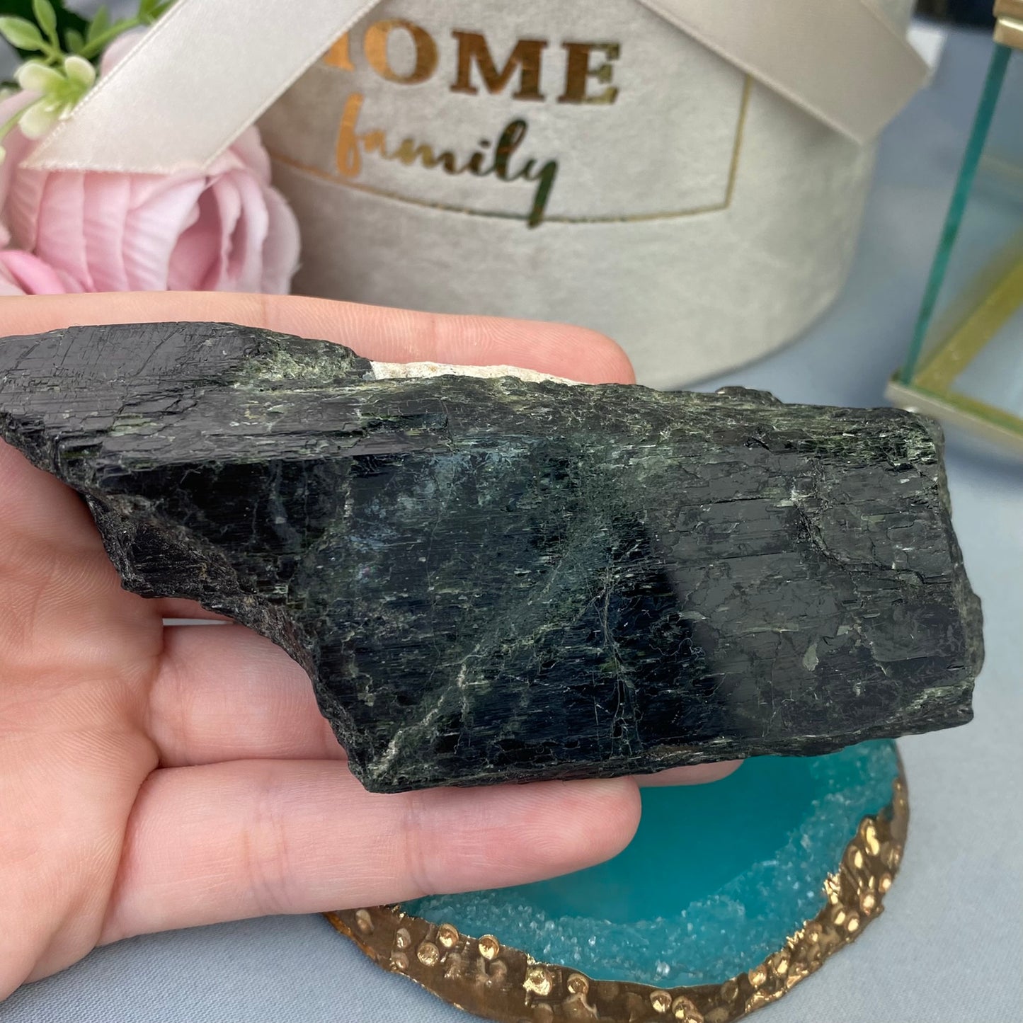 Epidote (252g.)