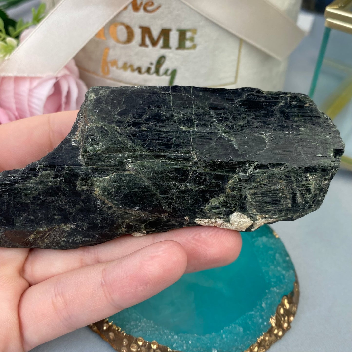 Epidote (252g.)