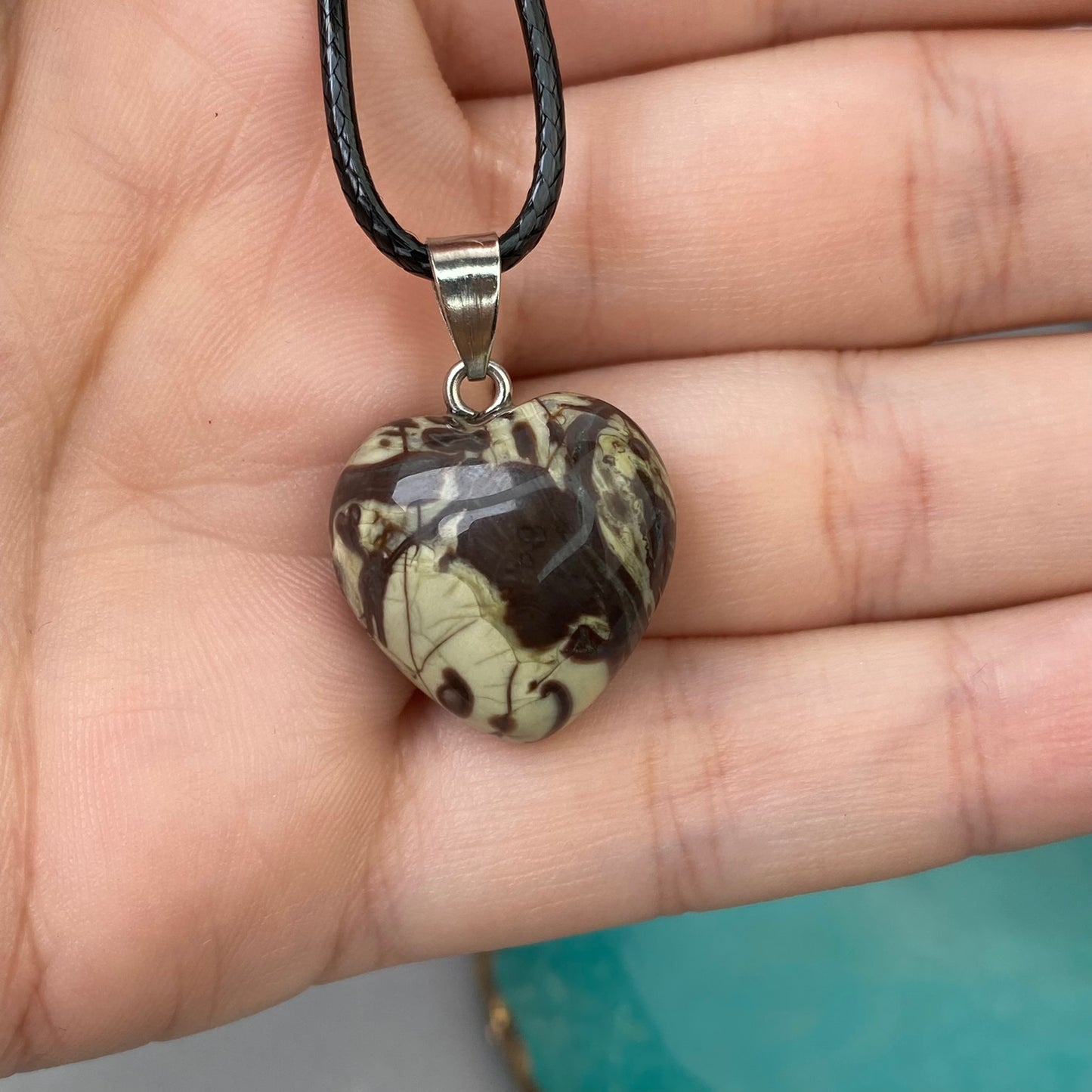 Jasper pendant "Heart"