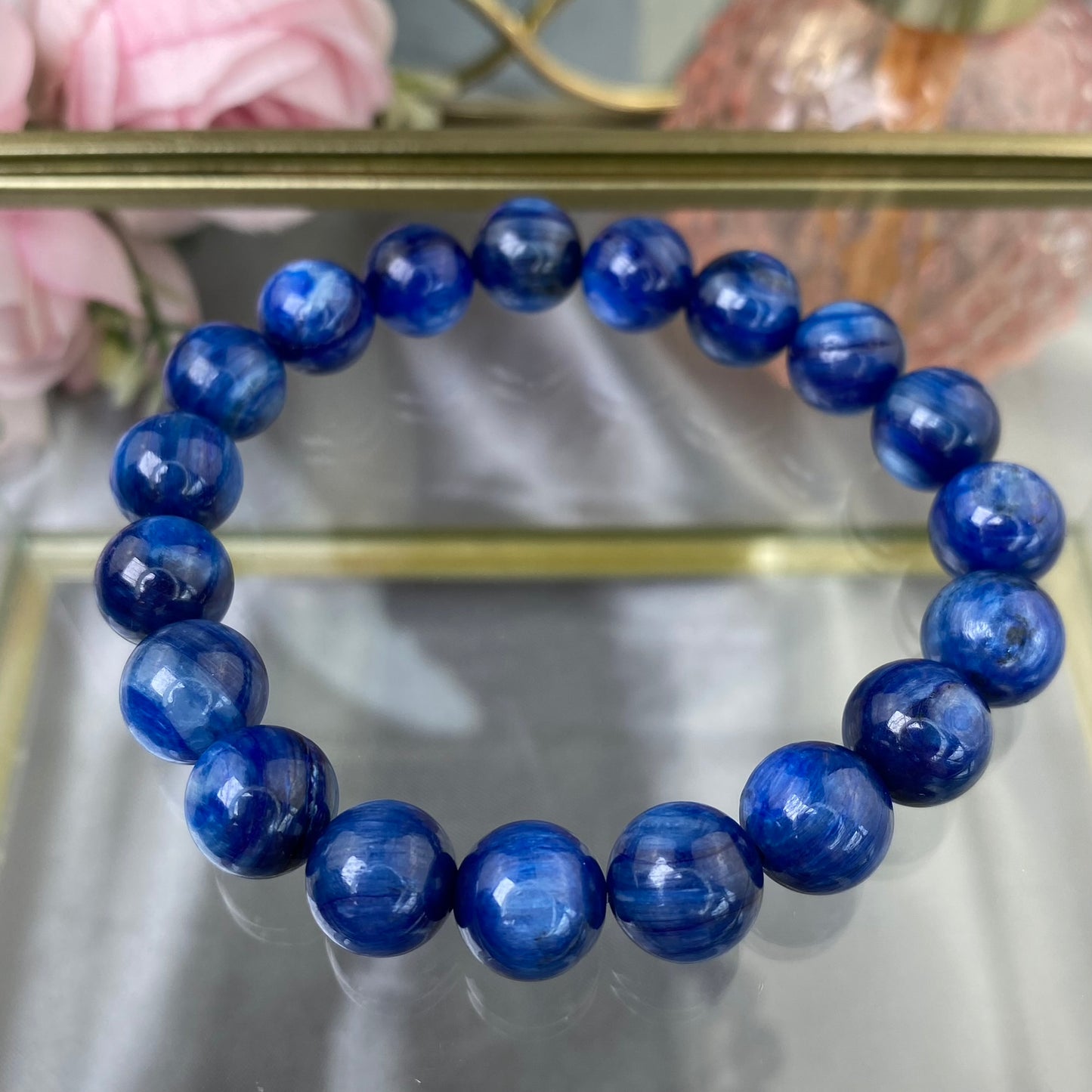 Kyanite bracelet (high quality, 10mm)