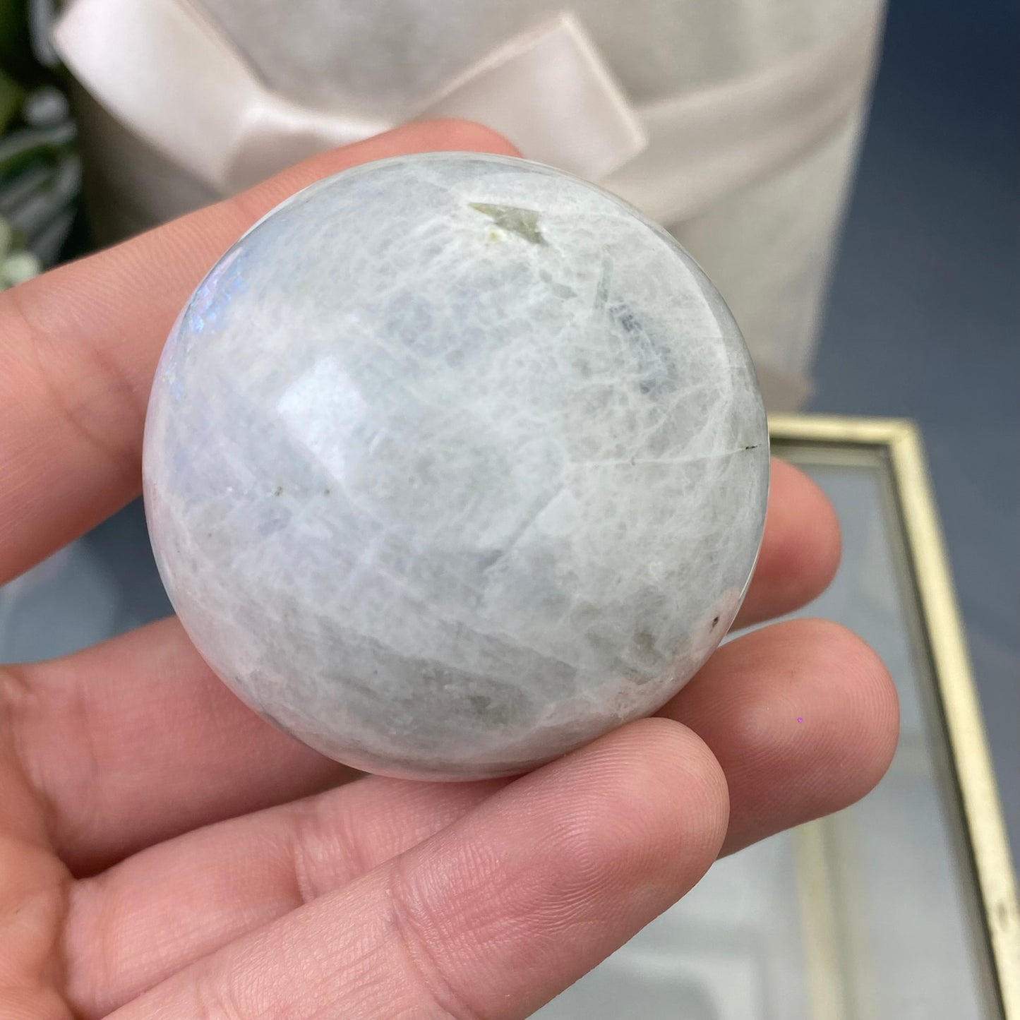 Moonstone sphere (Moonstone 4.5cm)