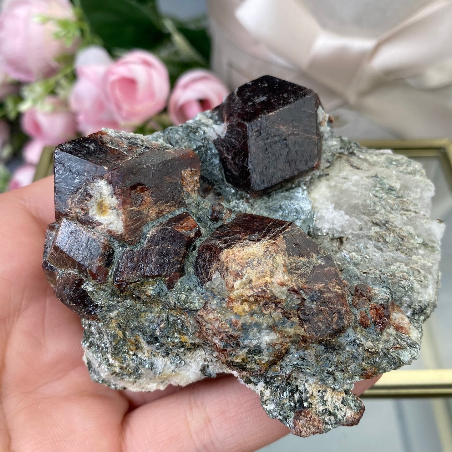 Garnet (227g.)