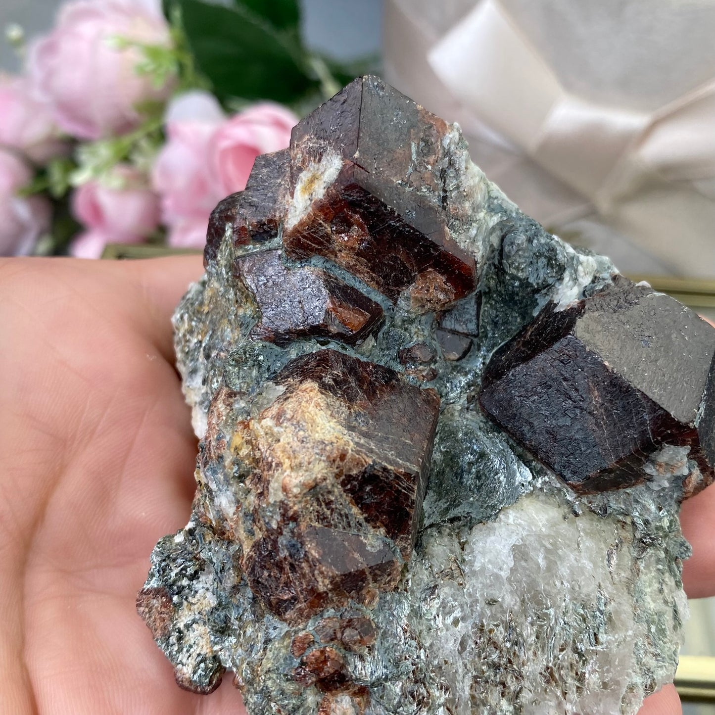 Garnet (227g.)