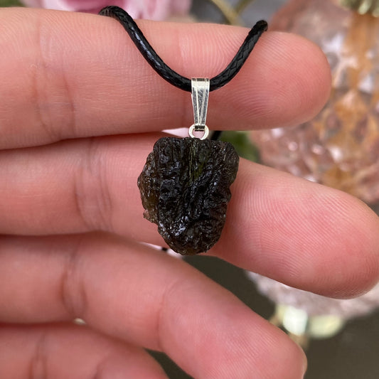 Moldavite pendant (Czech Republic)