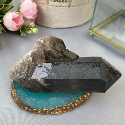 Smoky Quartz (Rough-Topaz 282g.)