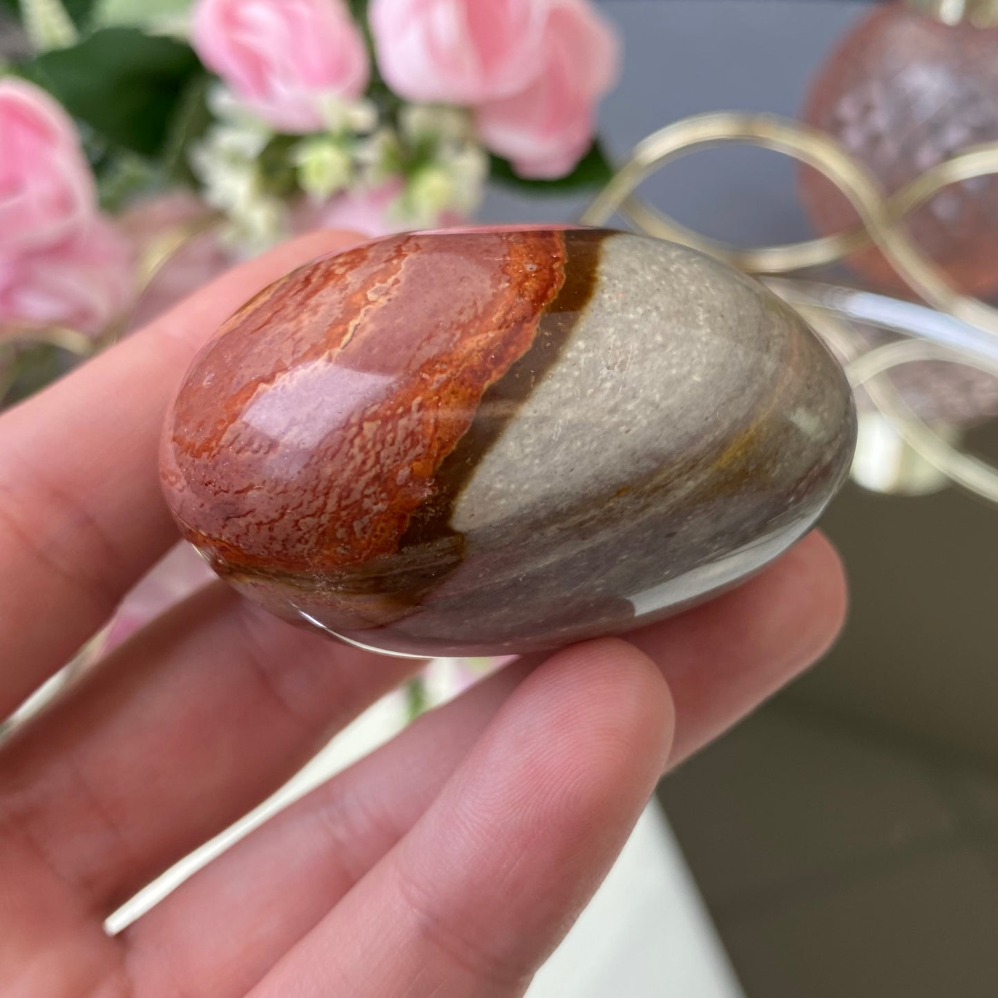 Natural polished Polychrome Jasper 110g. (Desert Jasper)