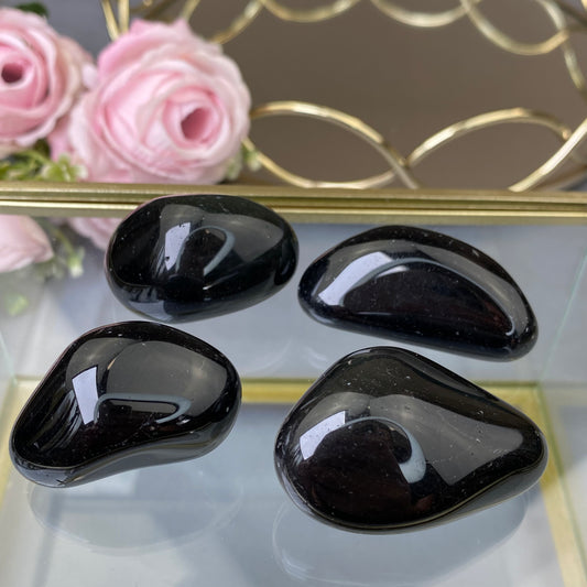 Slīpēts Melnais Obsidiāns (1 gab.)