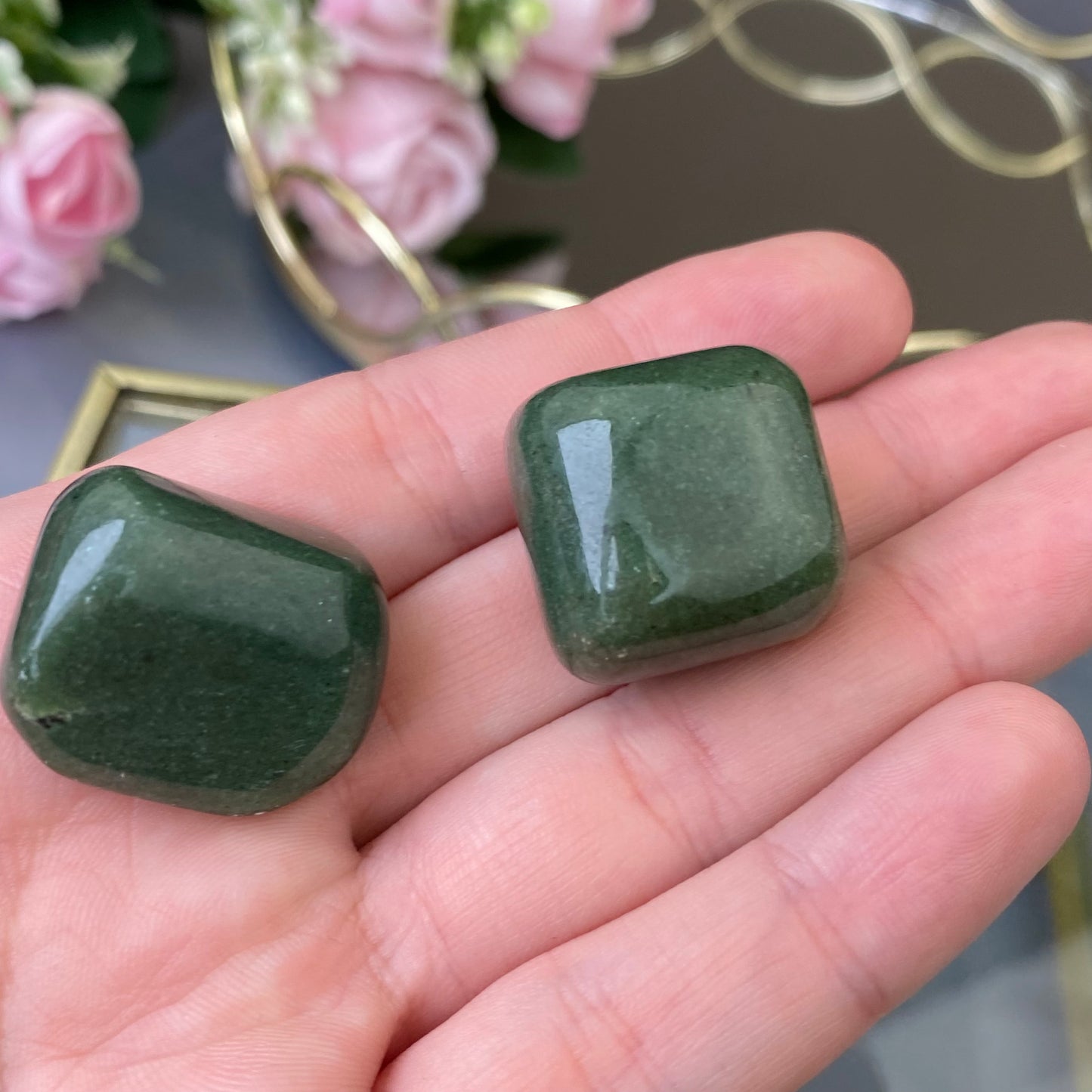 Natural polished Nephrite/Jade (1pc.)