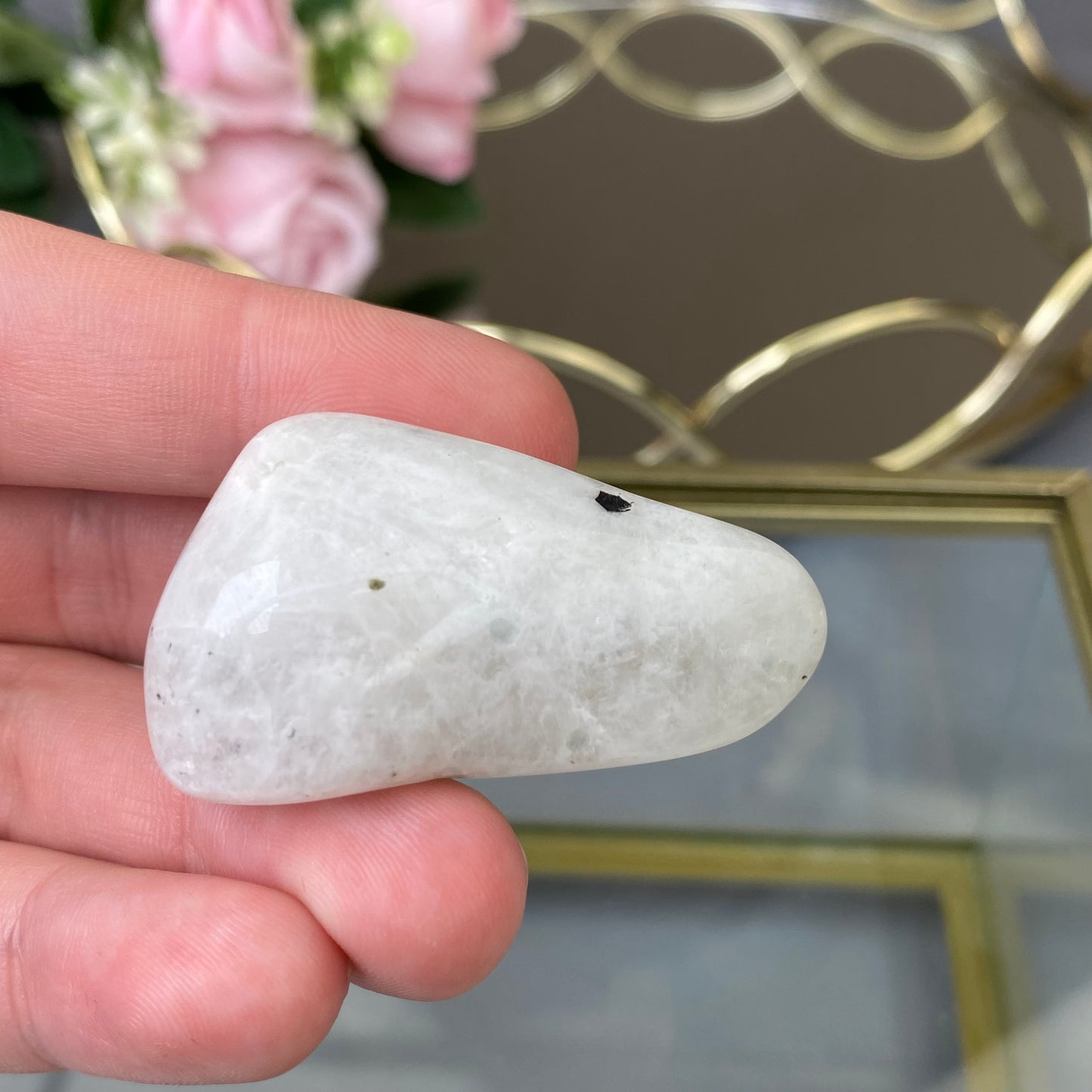 Natural polished Moonstone 33g.