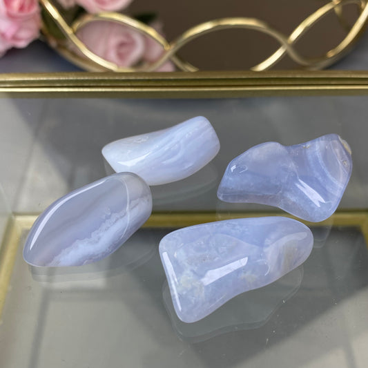 Polierter Blauer Chalcedon (1 Stk.)