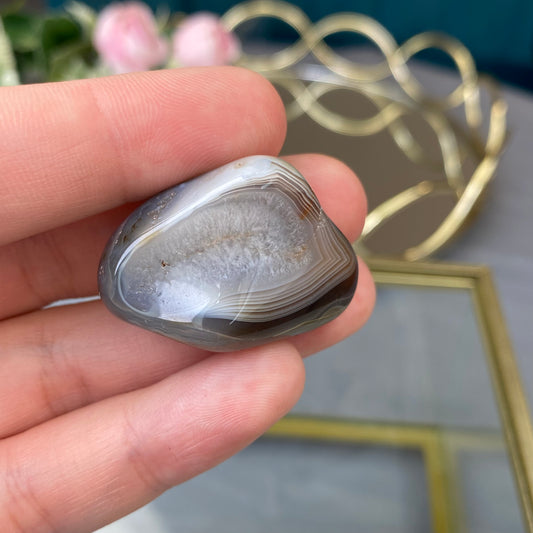 Natural polished  Botswana Agate 19g.