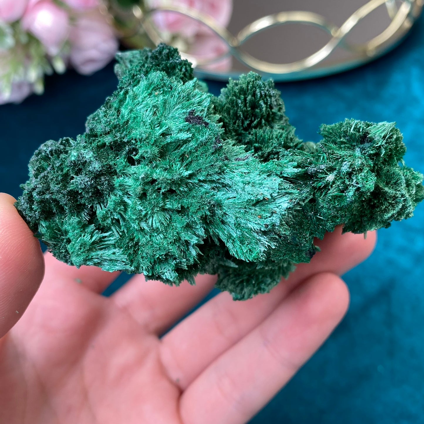 Natural raw Satin Malachite/ Velvet Malachite 213g. (Congo)