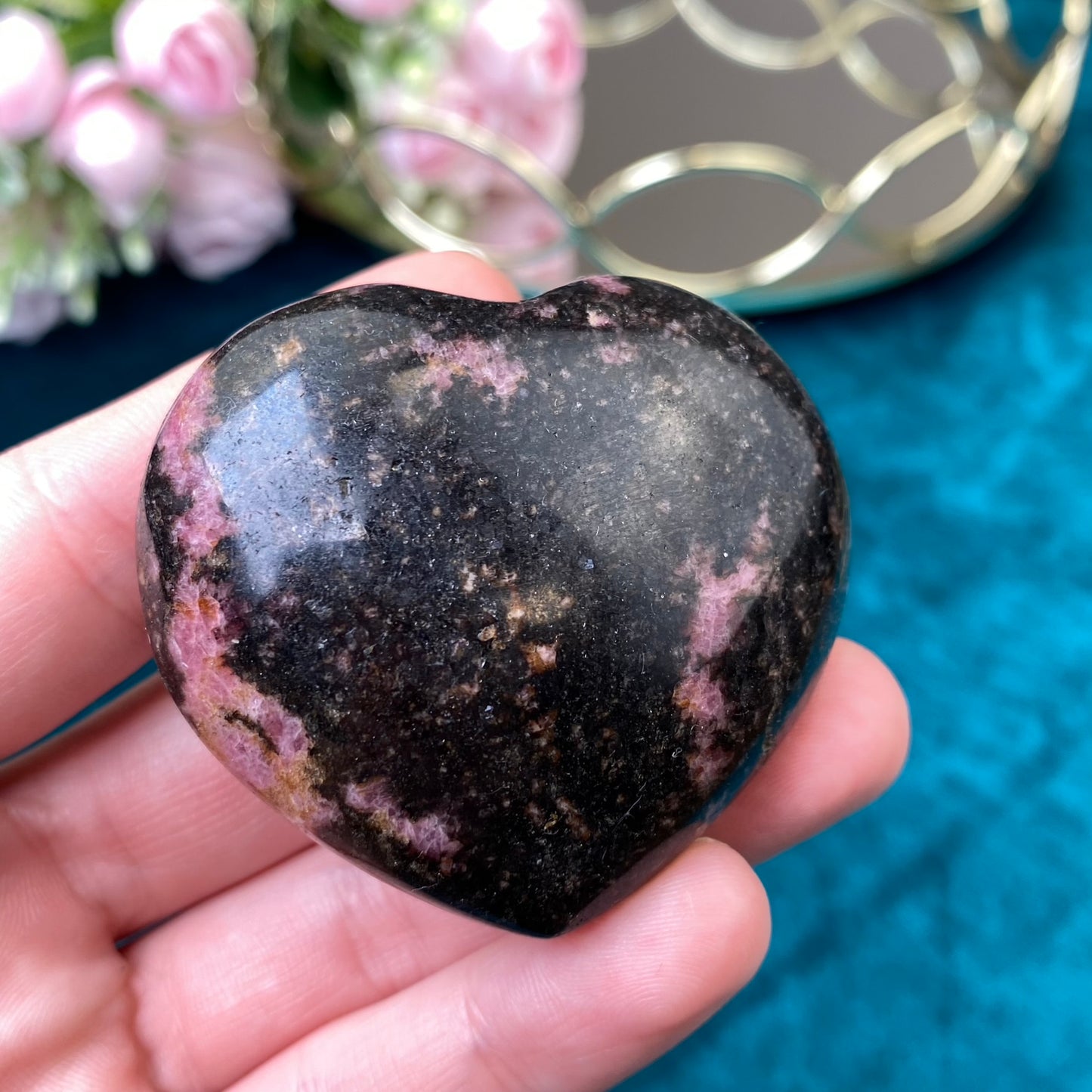 Natural Rhodonite heart 149g.