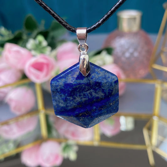 Lazurite pendant (Lazurite)