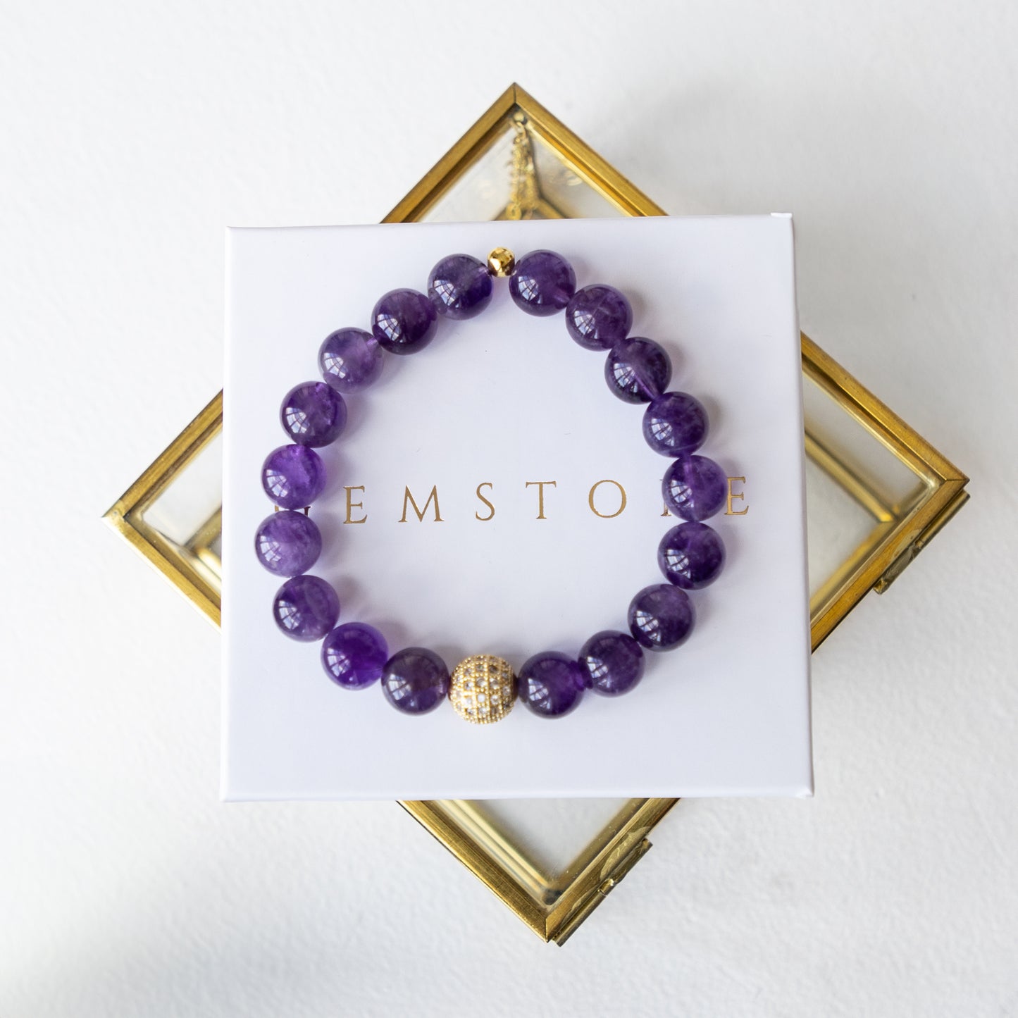 Amethyst bracelet (Amethyst, 10mm.For love, harmony and balance.)