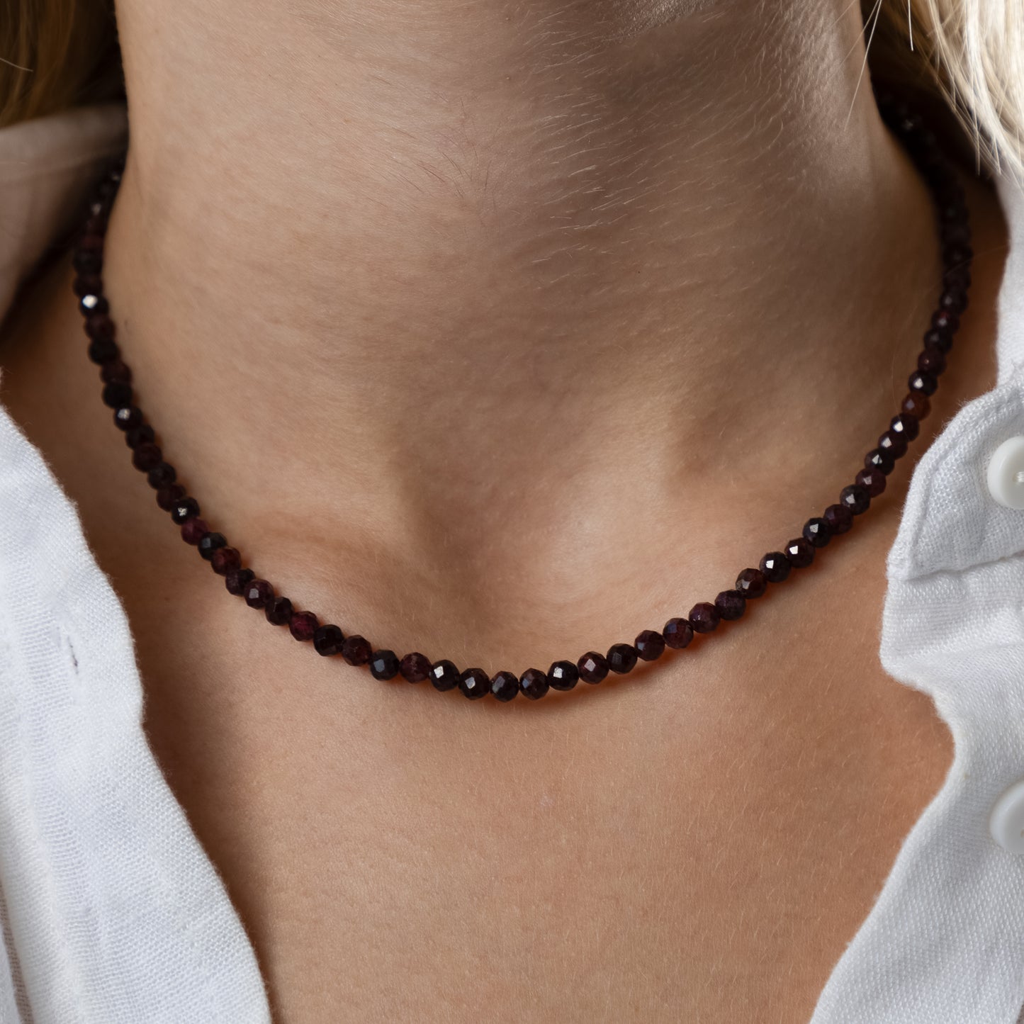 Garnet necklace (Garnet, polished shape, 4mm, 38cm, clasp Silver 925-gold plated. )