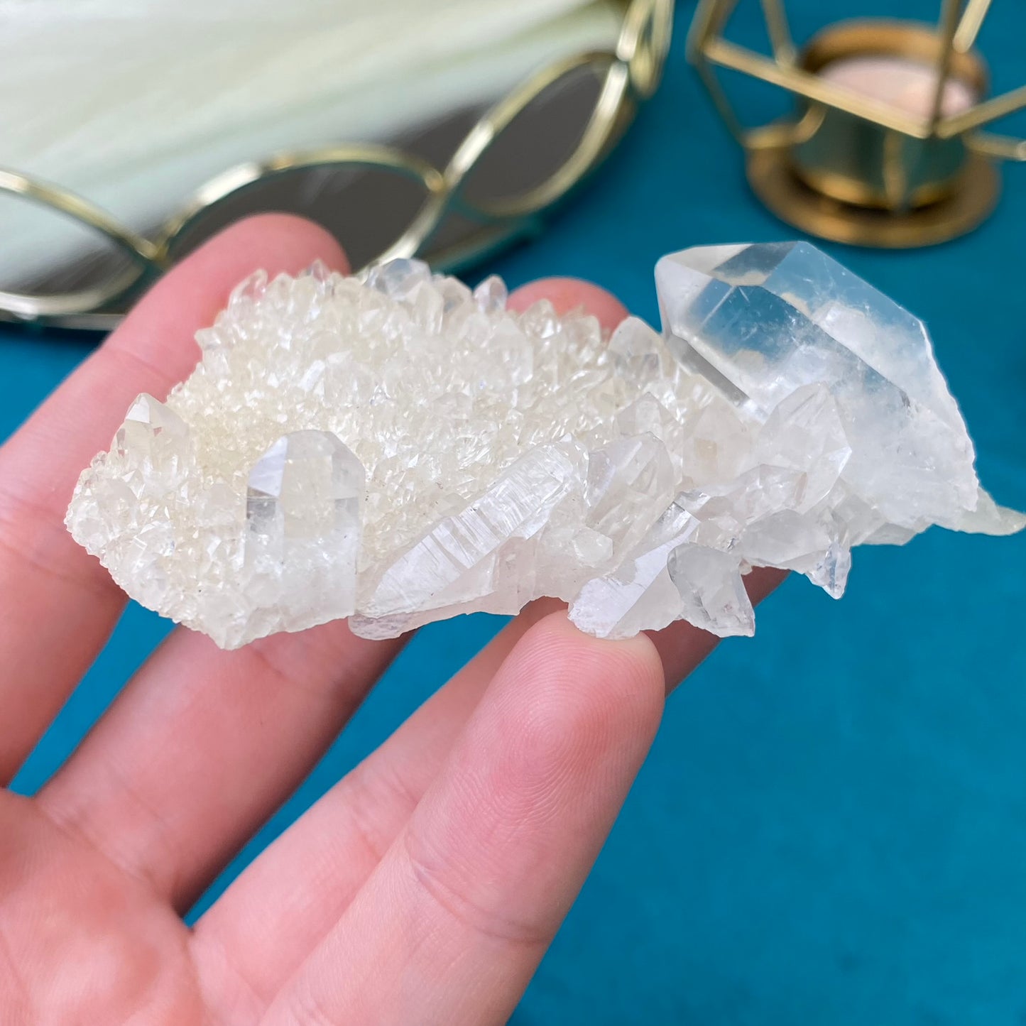 Natural raw Clear Quartz druse 55g.