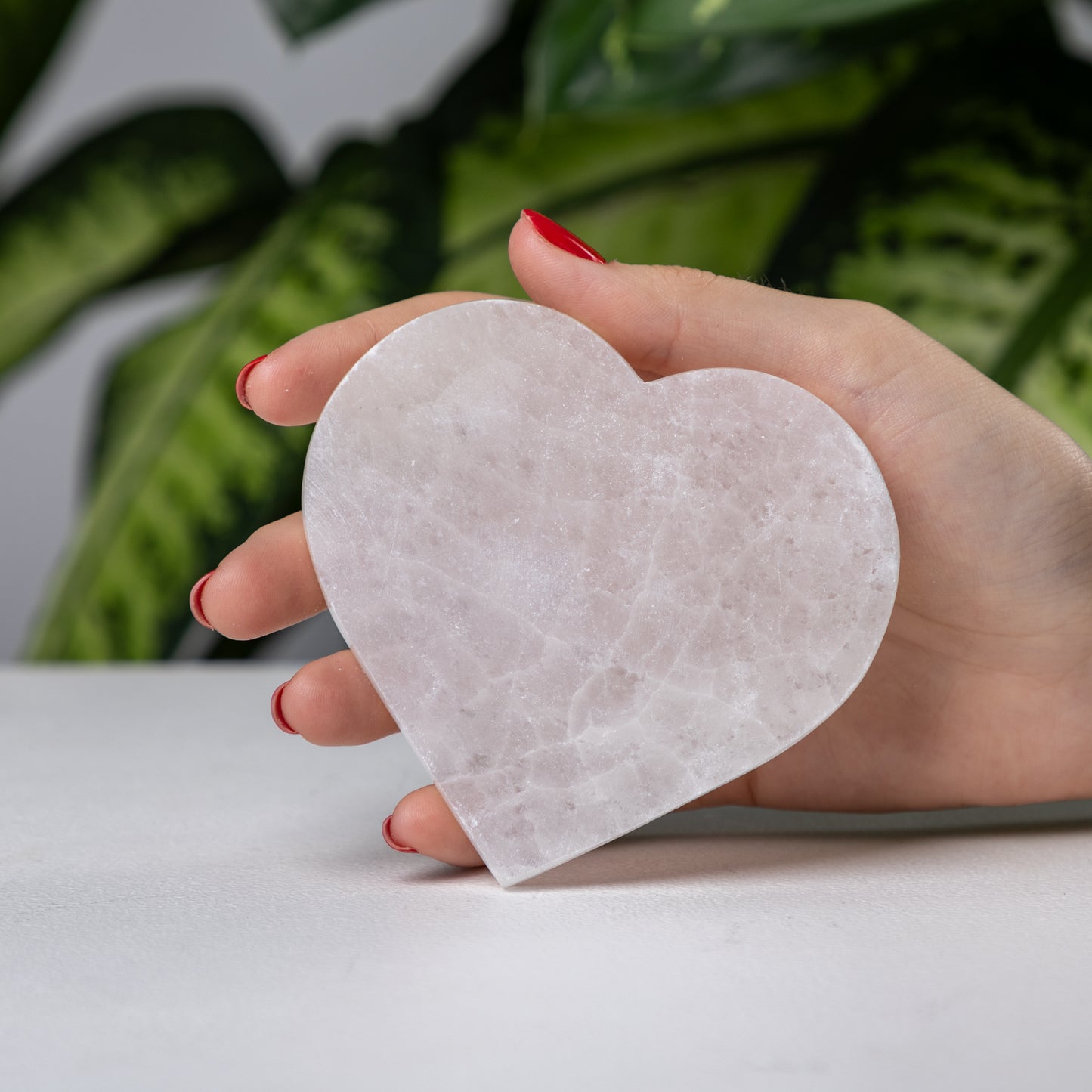 Selenite charging pad Heart size-M