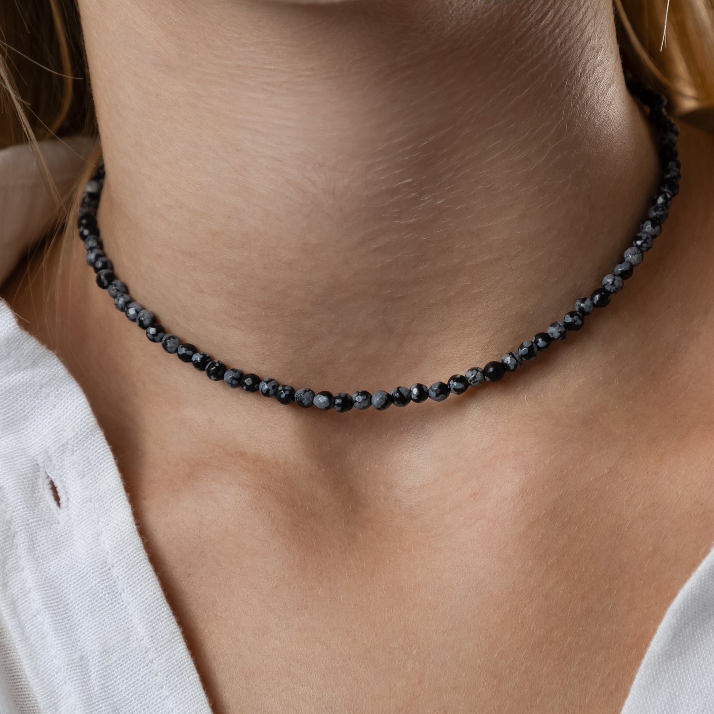 Snowflake Obsidian necklace (Obsidian, polished shape, 4mm, 34cm,  Clasp Silver 925.)