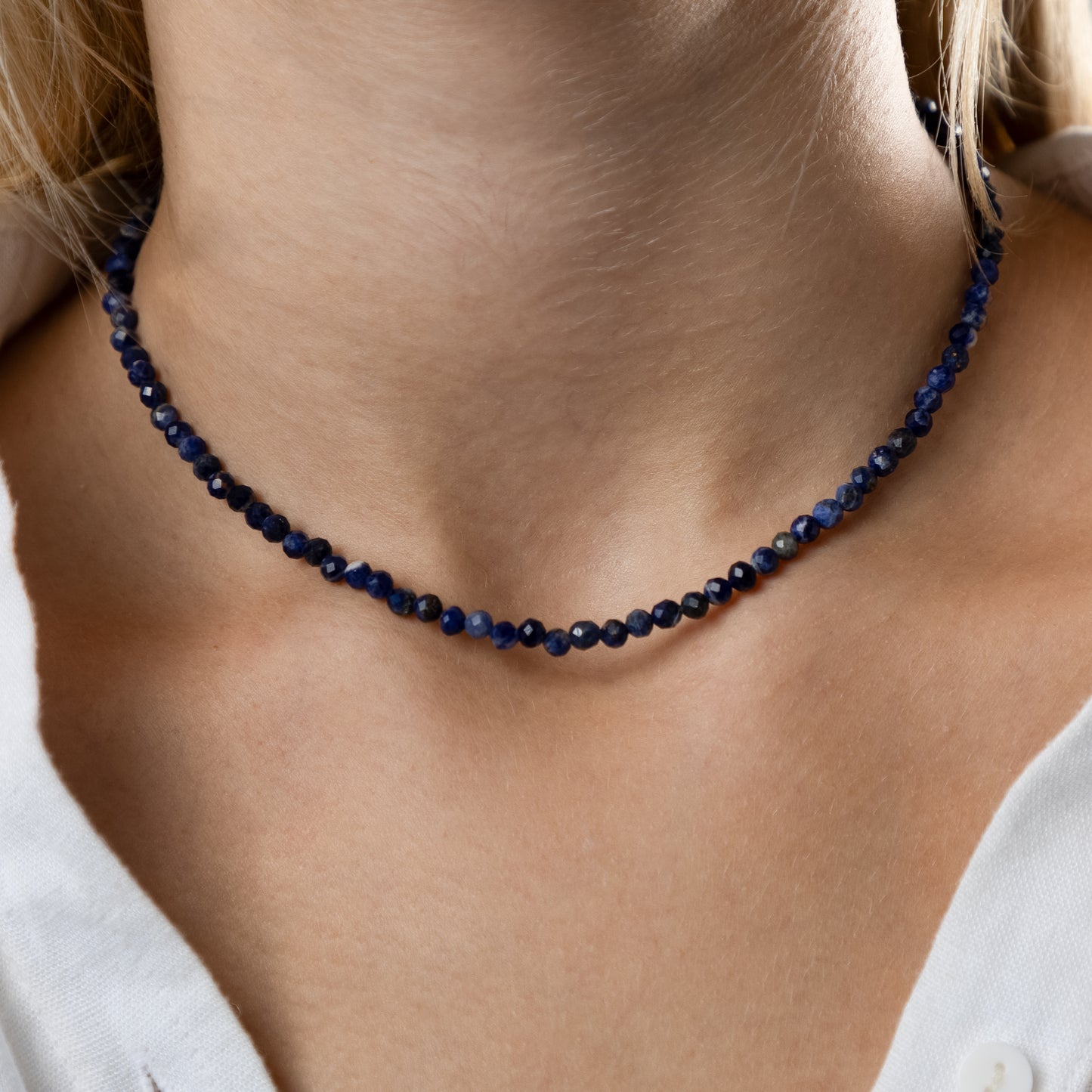 Sodalite necklace (Sodalite, polished shape, 4mm, 36cm,  Clasp Silver 925 gold plated.)