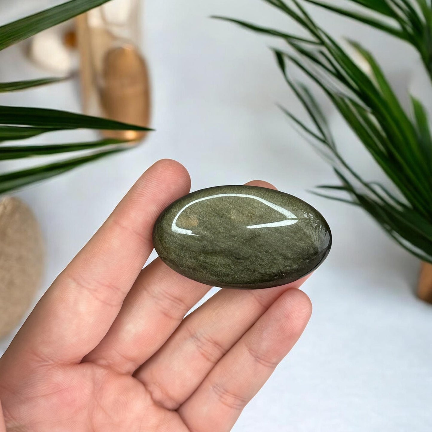 Zelta spīduma obsidiāns